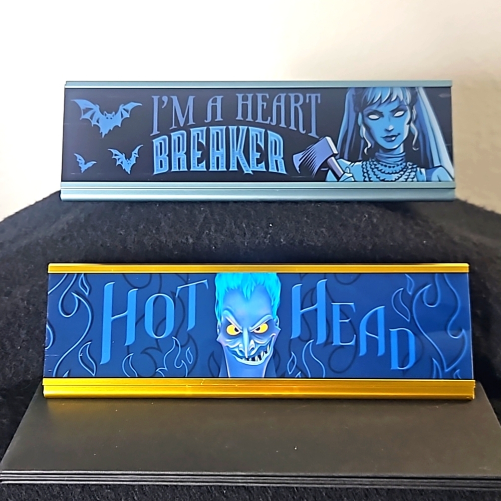 Disney Parks Haunted Mansion Desk Plates of Hot Head & Heart Breaker.